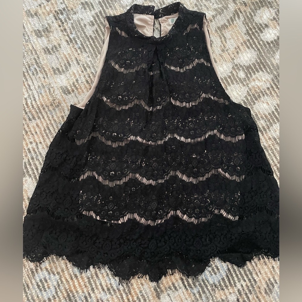 Lace tank top